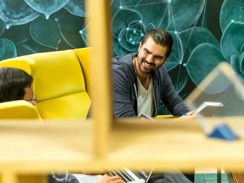 photo-1507207611509-ec012433ff52